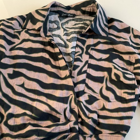 Emory Park Open Blouse - Picture 1 of 4